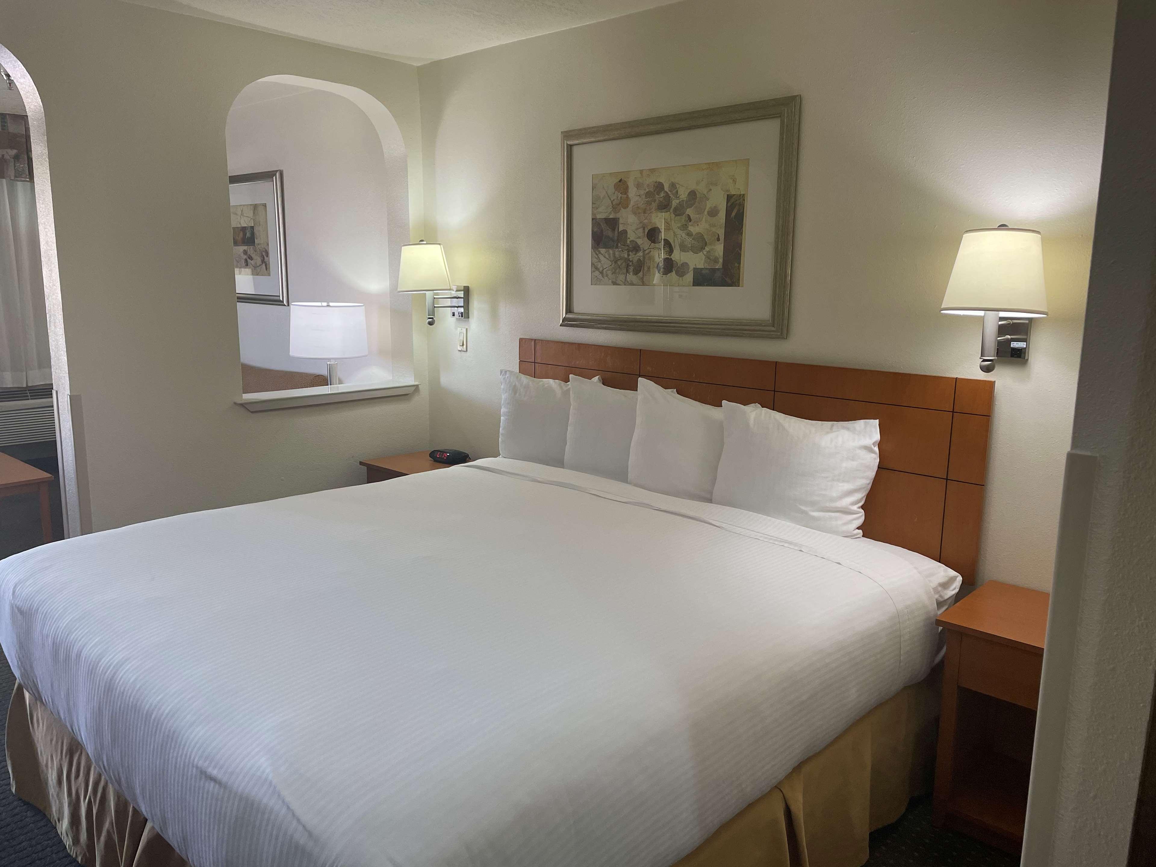 Best Western Socorro Hotel & Suites Exteriör bild