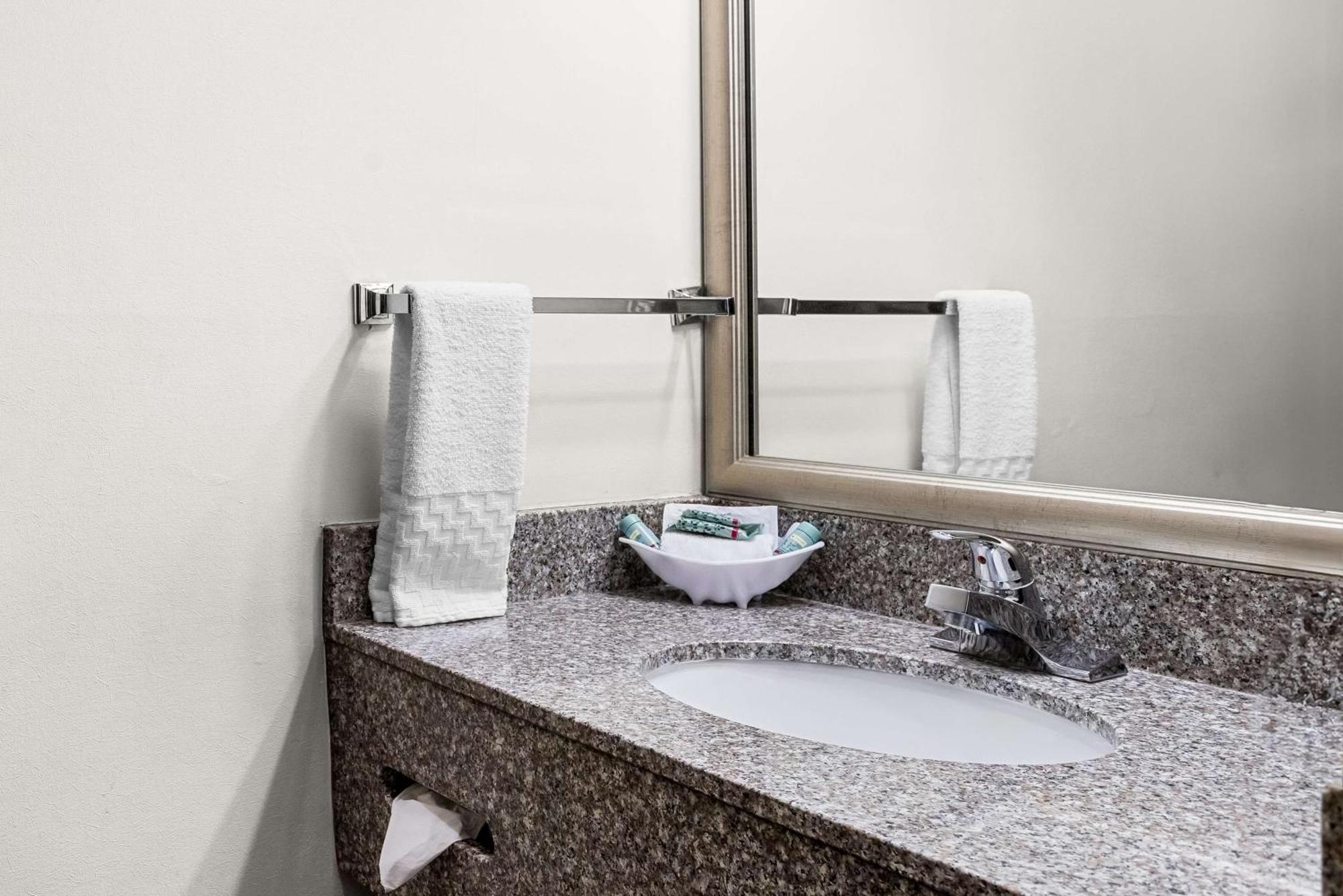 Best Western Socorro Hotel & Suites Exteriör bild