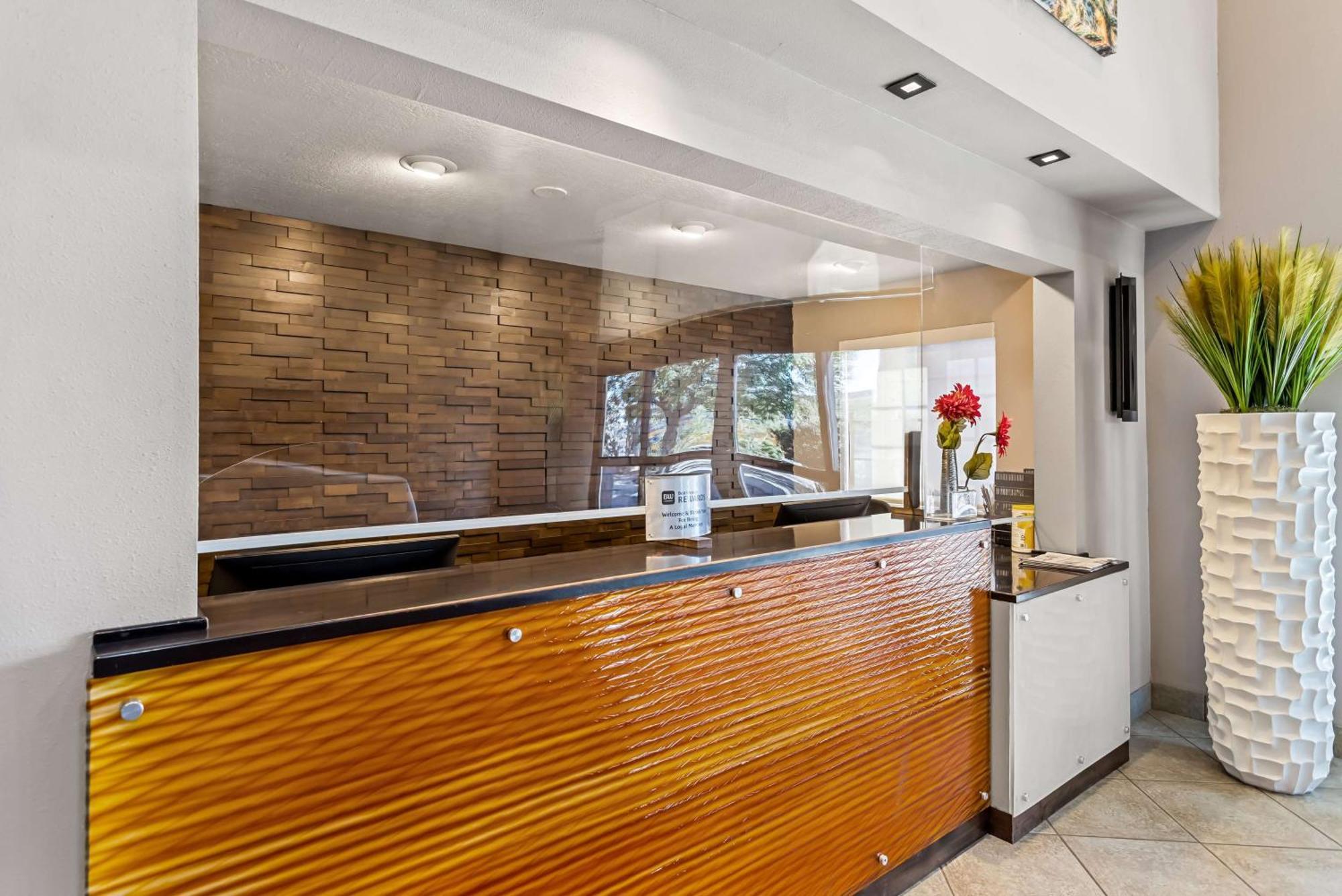 Best Western Socorro Hotel & Suites Exteriör bild
